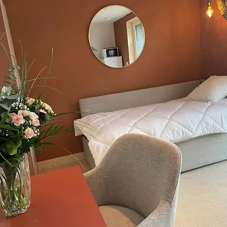 Les Du Champ Des Oiseaux Apartmán *