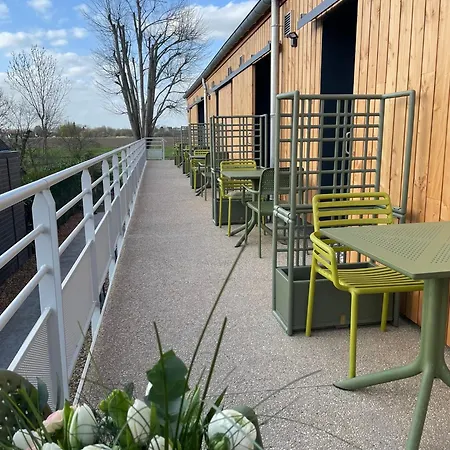 Les Du Champ Des Oiseaux